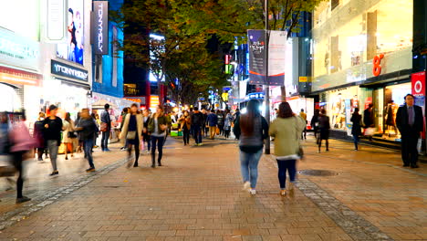 Seoul-South-korea---Circa-Time-lapse-of-foot-traffic-at-Myeongdong-Market-in-Seoul,-South-Korea