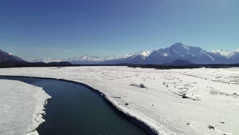 Winter-aerial-video-clip,-Matanuska-River,-Palmer-Alaska