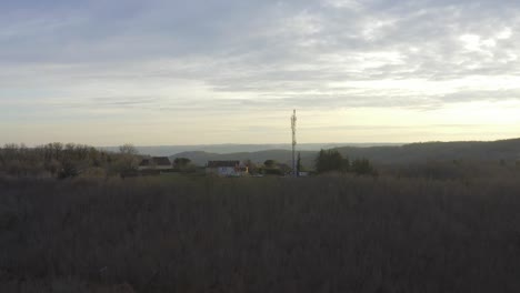 Antenne-In-Der-Landschaft