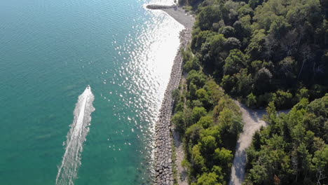 Drone-shot-from-the-Scarborough-bluffs-capturing-the-Toronto-skyline-including-the-CN-Tower
