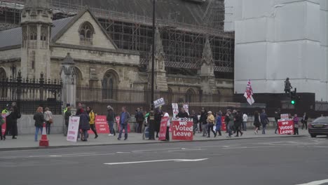 Brexit-protestors-outside-of-the-House-of-Parliament-in-Westminster-in-2019