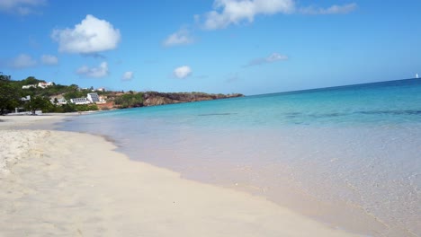 Relaxing-beach-footage-of-crystal-clear-water-on-Grand-Anse-Beach,-Grenada