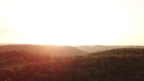 Sonnenuntergang-Berge-Von-Appalachia-Im-Sommer