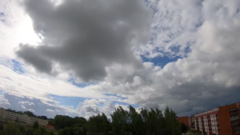 Timelapse,-Clouds-in-the-city-are-moving-fast