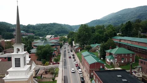 Aerial-Reveal-of-First-Baptist-Church-in-Boone-NC