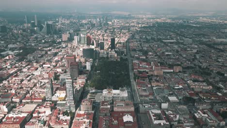 Aerial-view-of-mexico-city-alameda-at-morning