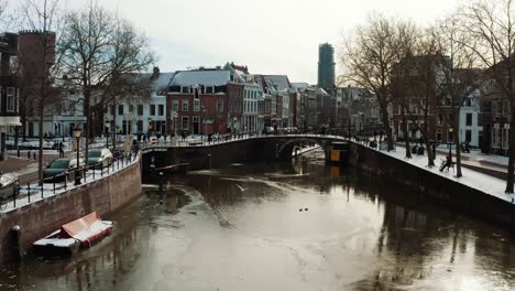 Aerial-view-over-the-snowed-canals-of-Utrecht-during-the-winter