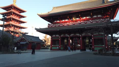 Tokyo,Japan:-slowmotion-landscape-view-in-the-Sensoji-japanese-temple-in-Asakusa-area-in-early-morning