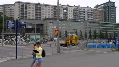 Servicio-De-Tranvía-De-Viaje-Diario-Vehículo-Funcionando-En-Göteborg-Gotemburgo,-Suecia
