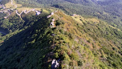 Aerial-Snake-Mountain-Ridgeline,-Snake-Mountain-North-Carolina,-North-Carolina,-In-Der-Nähe-Von-Boone-Und-Blowing-Rock-North-Carolina,-North-Carolina