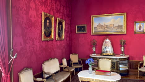 View-of-living-room-interior-in-chapultepec-castle-in-mexico-city