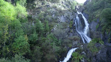 Waterfall-of-Entrecruces,-Carballo,-A-Coruña,-Galicia-Spain