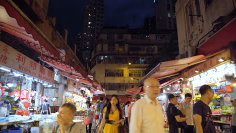 Traditional-Stalls-at-the-Food-Market-in-downtown-Hong-Kong