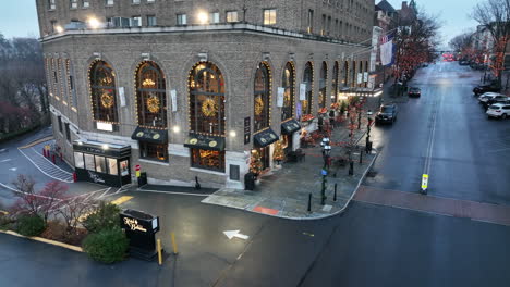 Aerial-approach-of-Historic-Hotel-Bethlehem-decorated-for-Christmas