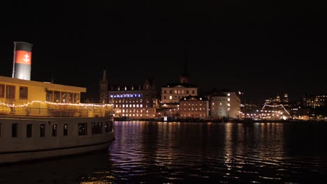 Boat-docked-in-Stockholm,-Sweden