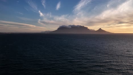 Table-Mountain-with-its-famous-tablecloth-at-golden-hour