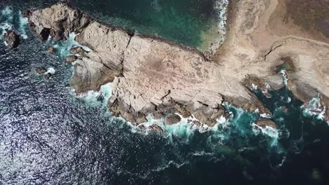 Punta-cometa-view-from-the-drone,-Punta-cometa-is-located-in-Oaxaca-in-Mexico-an-it-is-on-the-pacific-ocean-sie
