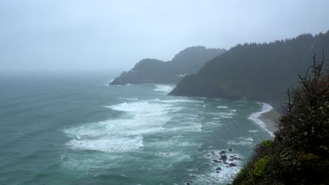 Haceta-Lighthouse-view-from-the-Pacific-Coast-Highway-on-a-rainy-day