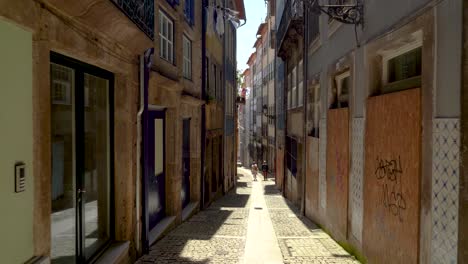 Narrow-Alley-in-Porto-Filled-with-Stone-Path-and-Buildings-Under-Construction