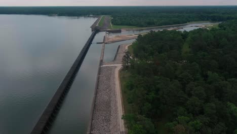 Aerial-view-of-Lake-Houston-dam