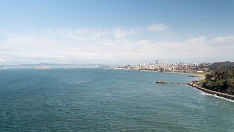 Panoramic-time-lapse-of-San-Francisco-cityscape-and-the-Bay-Area