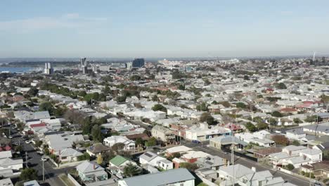 AERIAL-Dolly-Back,-City-Of-Geelong-From-North-West-Suburbs