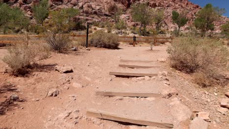 Wanderweg-Im-Red-Rock-Canyon-National-Conservation-Area-In-Der-Nähe-Von-Las-Vegas,-Nevada
