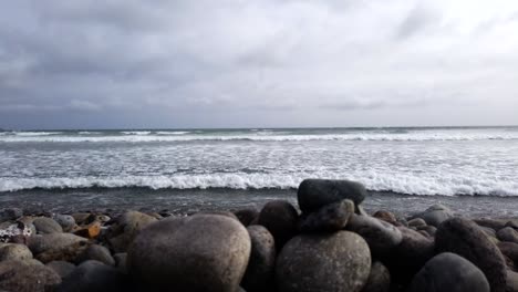 Playa-Redondo-II-beach-in-Lima-Peru-timelapse,-touristic-destination-pan-shot
