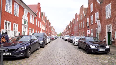 Parking-Cars-on-Cobblestone-Street-in-Famous-Dutch-Quarter-of-Potsdam