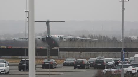 German-Airbus-A400m-Atlas-En-El-Aeropuerto-De-Rzeszow---Jasionka-En-Polonia