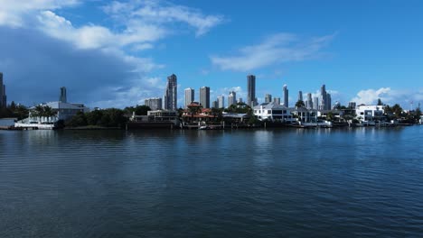 Gold-Coast-luxury-waterfront-properties-with-a-towering-intercity-skyline-backdrop