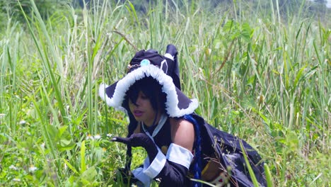 Smelling-the-flowers-while-playing-wendy-belserion-cosplay