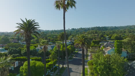 Aerial-Drone-Shot-of-Luxurious-Beverly-Hills-Neighborhood-on-a-Sunny-California-Day
