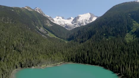 Scenic-View-Of-Joffre-Lakes-Provincial-Park-Near-Pemberton-In-British-Columbia,-Canada
