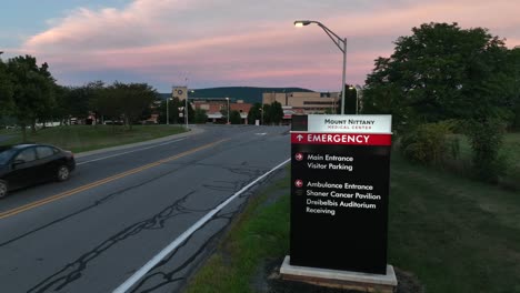 Mount-Nittany-Medical-Center-Sign-at-hospital,-emergency-ambulance-entrance