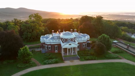 Monticello,-home-of-President-Thomas-Jefferson
