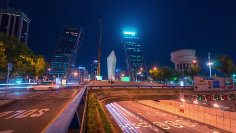 Night-timelapse-of-car-trails-and-traffic-movement-in-Madrid-Plaza-de-Castilla
