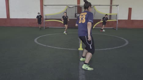 Training-Der-Frauenfußballmannschaft-Während-Der-Pandemie