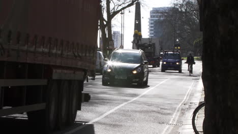 Large-Lorry-Travelling-On-Millbank-Road-In-Westminster