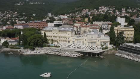 Old-but-Grand-Structure-of-The-Hotel-Kvarner-In-Opatija-Croatia---aerial-shot