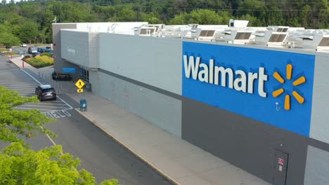 Walmart-supercenter-mega-store