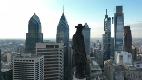 Philadelphia-skyline-aerial-reveal-pullback-establishing-shot