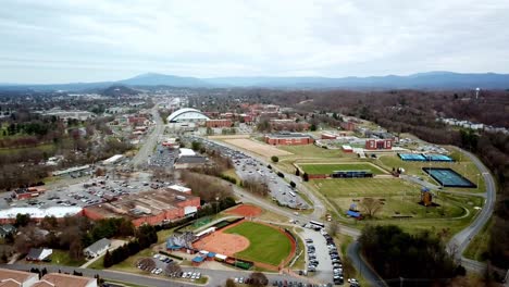 Aerial-of-Johnson-City-Tennessee-and-East-Tennessee-State-University,-ETSU-in-4k