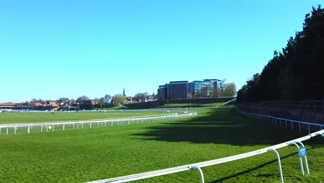Chester-Race-Course,Sunny-Day-AT-The-Races.-2021