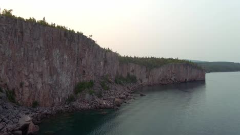 Aerial-view-of-Palisade-head-huge-cliffs-located-in-Lake-Superior-Minnesota-North-Shore,-landscape-worth-to-travel