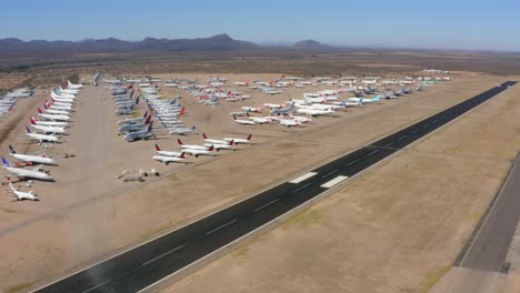 Antena-4K-Del-Aeropuerto-Airpark-Del-Condado-De-Pinal-En-Tucson,-Arizona,-EE.-UU.