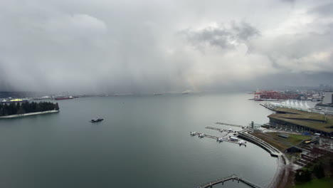 View-of-stormy-weather-in-Vancouver-harbor,-Canada,-with-moored-ships
