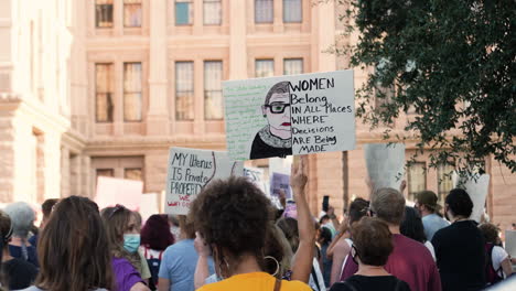 Protest-crowd-gathers-outside-Texas-Capitol-in-Austin-during-Women's-March,-People-hold-signs-in-opposition-of-the-heartbeat-bill,-Pro-choice-activists-rally-outside-Texas-Capitol,-4K