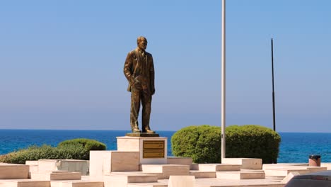 Ataturk-Monument-at-Main-square