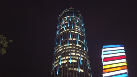 Bürogebäude,-Sky-Tower,-Bukarest-Rumänien